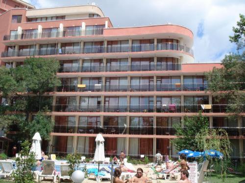 Jupiter Hotel Slăntjev Brjag Exteriör bild