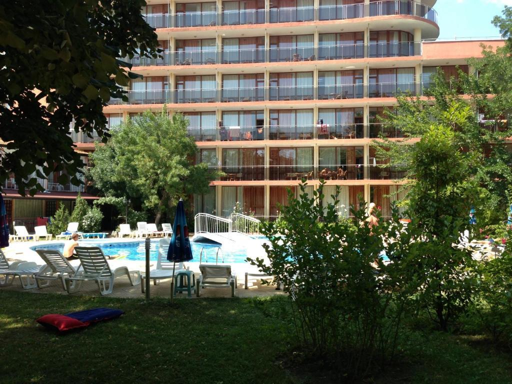Jupiter Hotel Slăntjev Brjag Exteriör bild