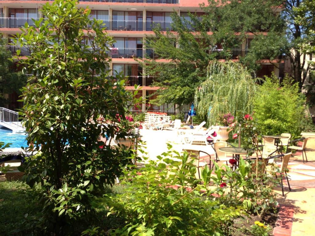 Jupiter Hotel Slăntjev Brjag Exteriör bild
