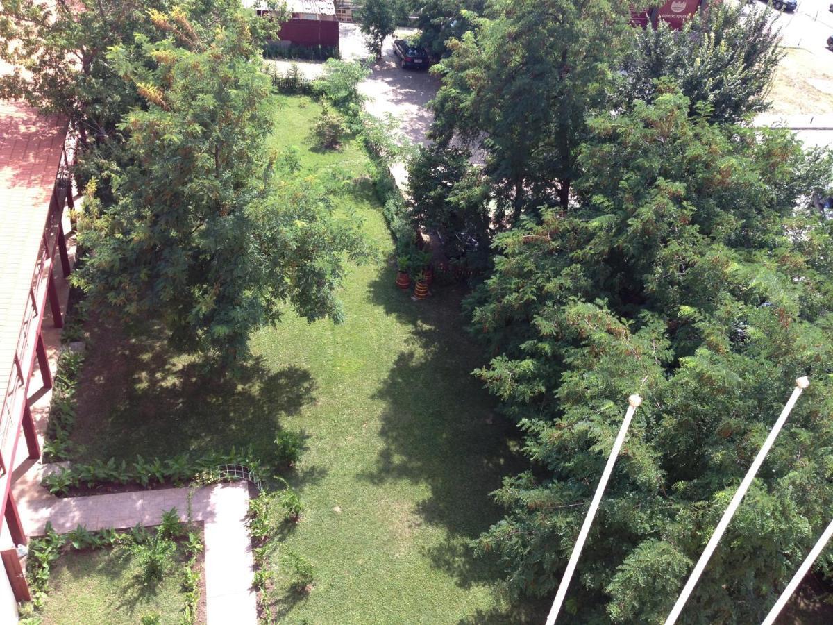 Jupiter Hotel Slăntjev Brjag Exteriör bild